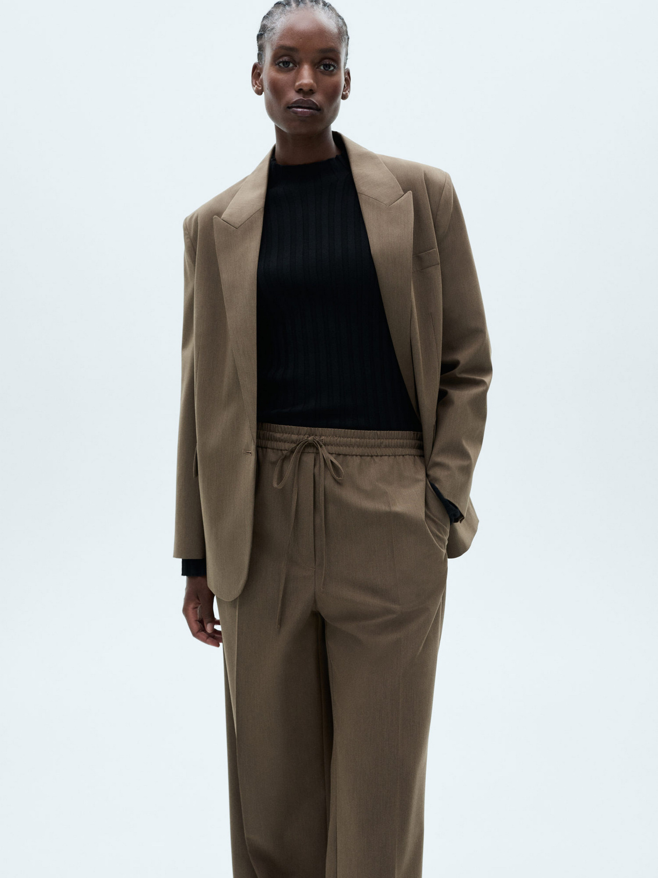 Брюки классические MANGO модель 77016730_30 Фото