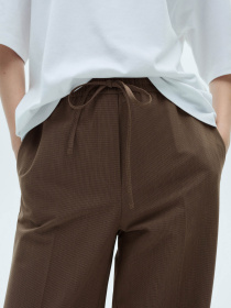 Классические штаны MANGO модель 77016730_30 Фото