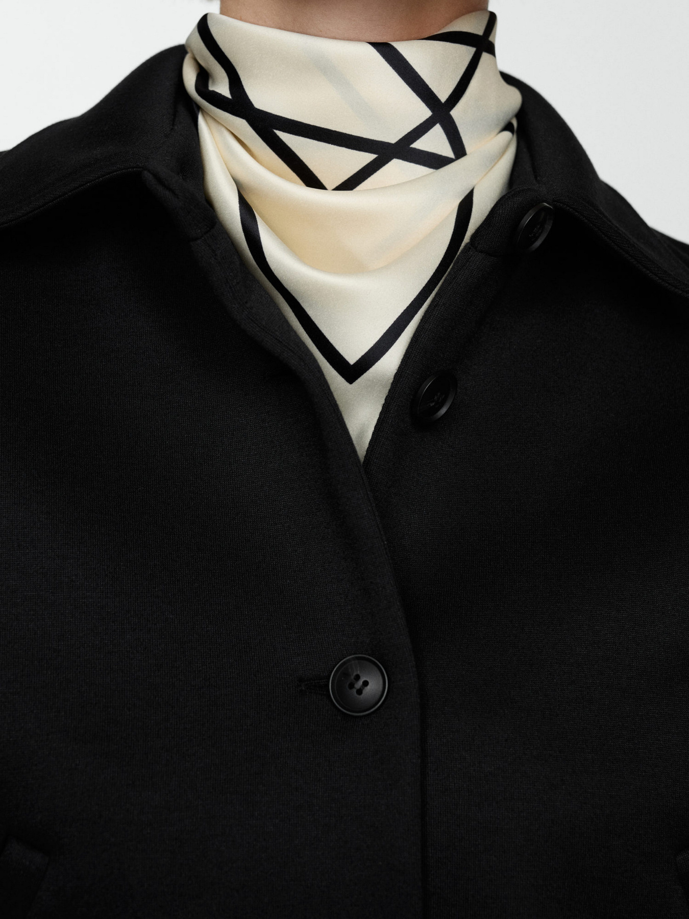 Жакет MANGO модель 77094789_99 Жакет MANGO модель 77094789_99 Фото