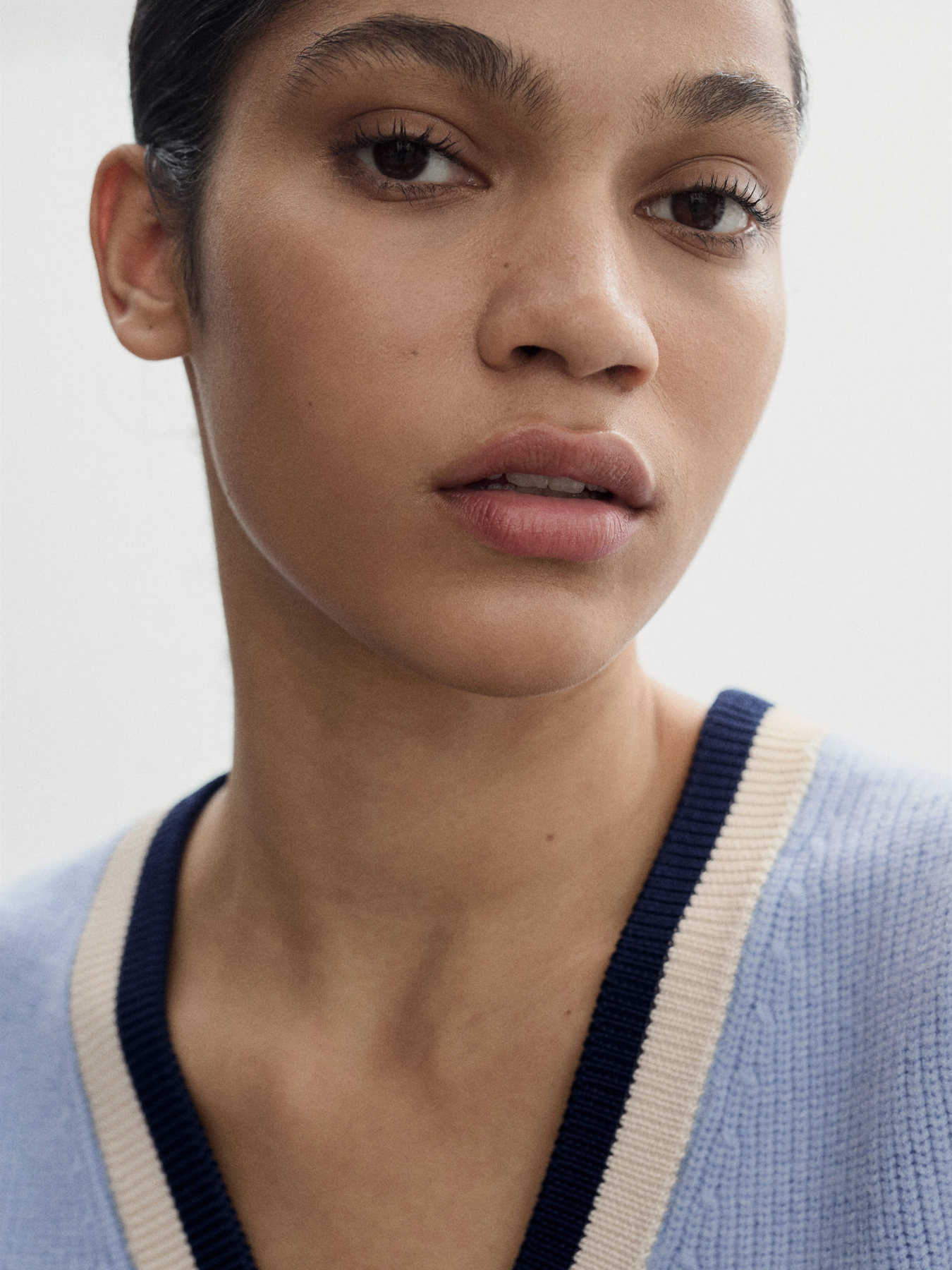 Жилет MANGO модель 77074034_50 Фото