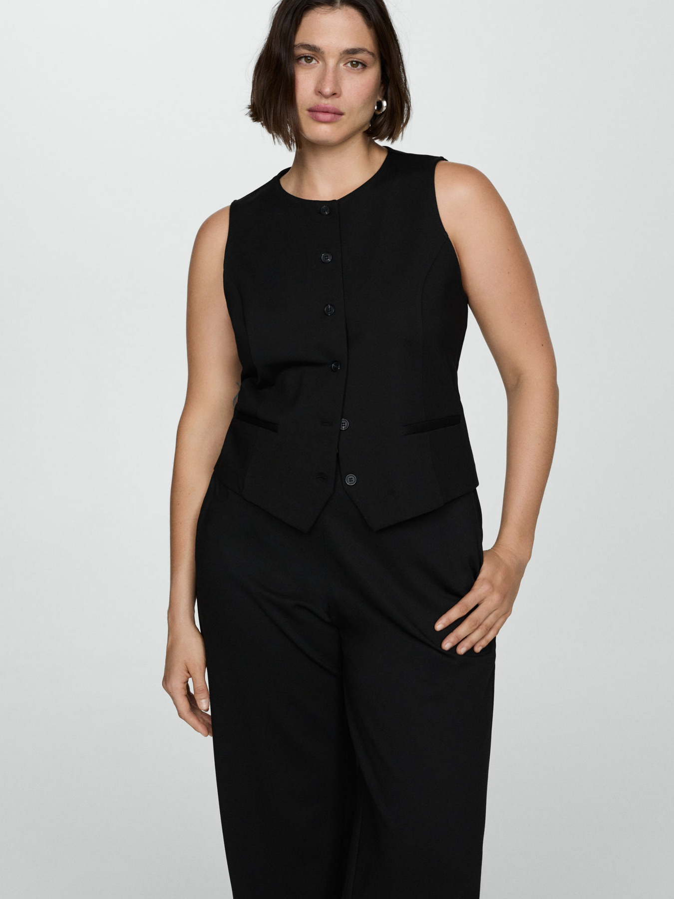 Жилет классический MANGO модель 77084021_99 Фото