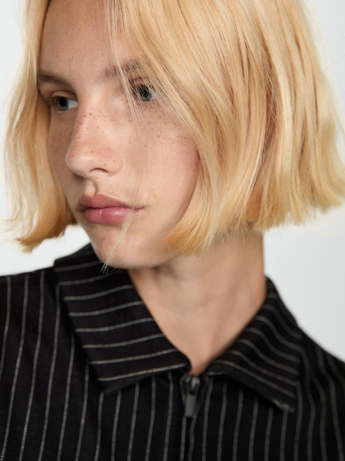 Жилет MANGO модель 77084025_56 Фото