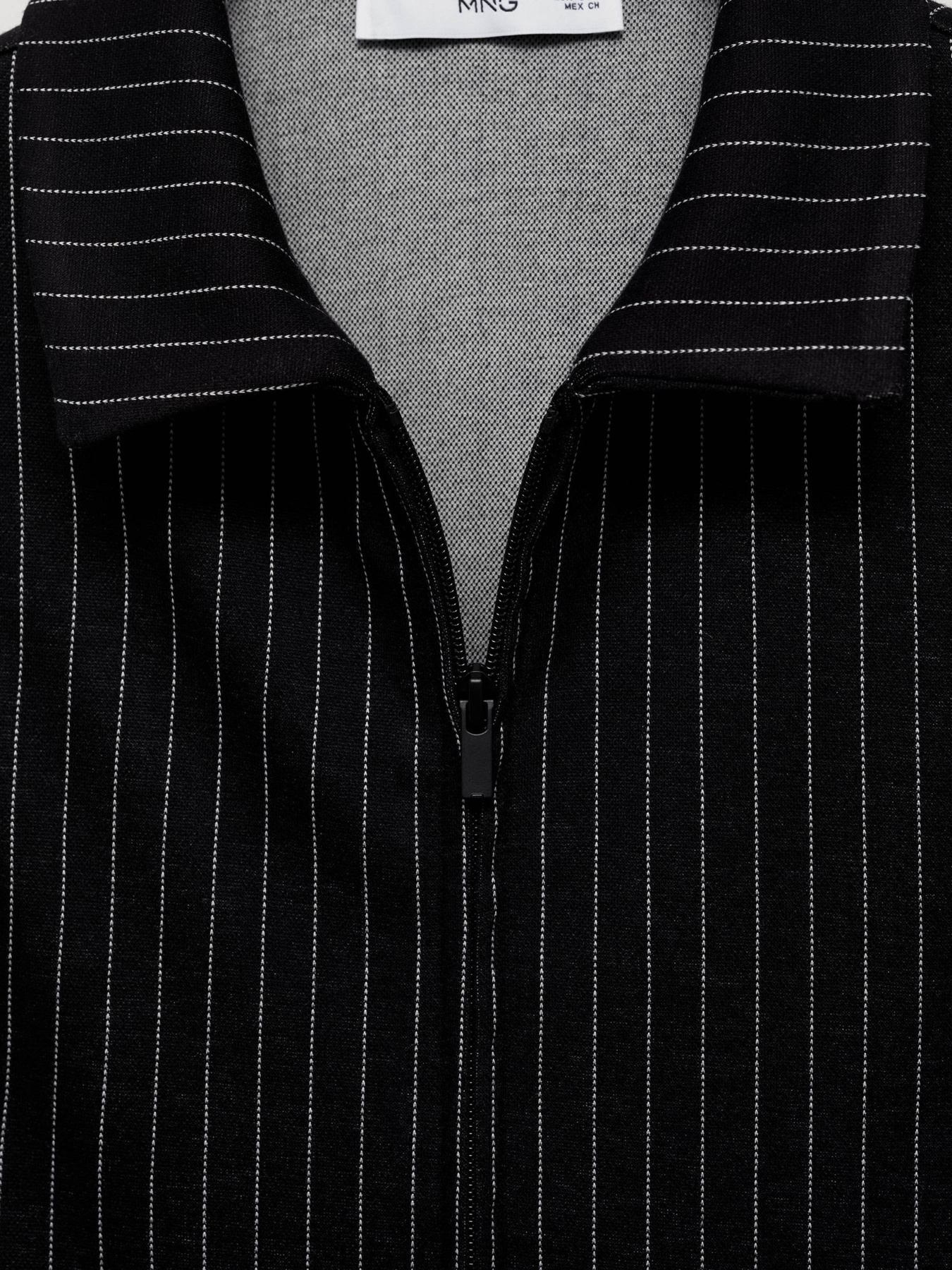 Жилет MANGO модель 77084025_56 Жилет MANGO модель 77084025_56 Фото