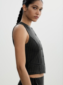 Класичний жилет MANGO модель 77984021_92 Фото