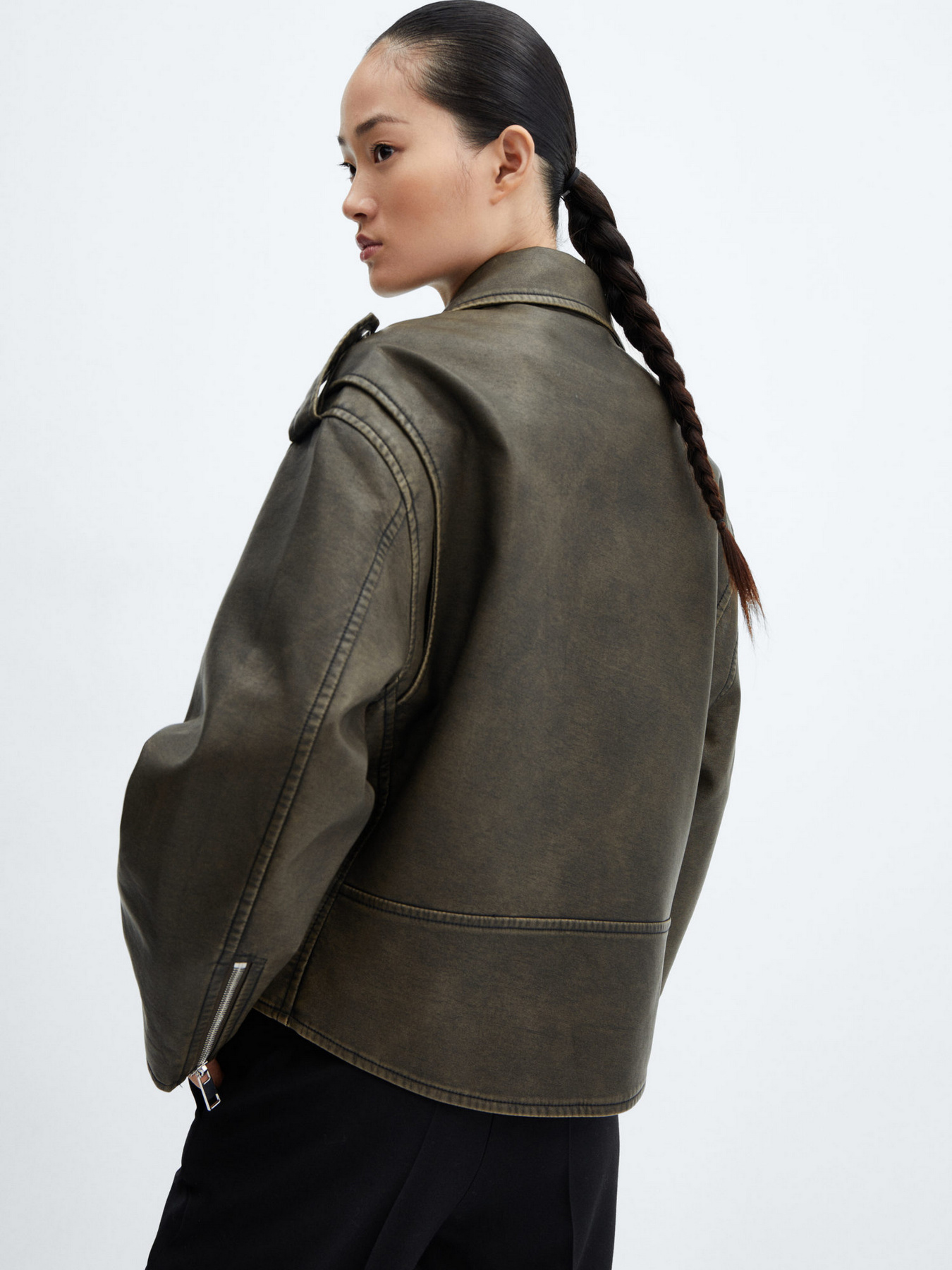 Куртка кожаная MANGO Aurora модель 57067714_92 Фото