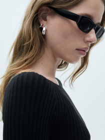 Платье миди MANGO модель 77056722_99 Платье миди MANGO модель 77056722_99 Фото