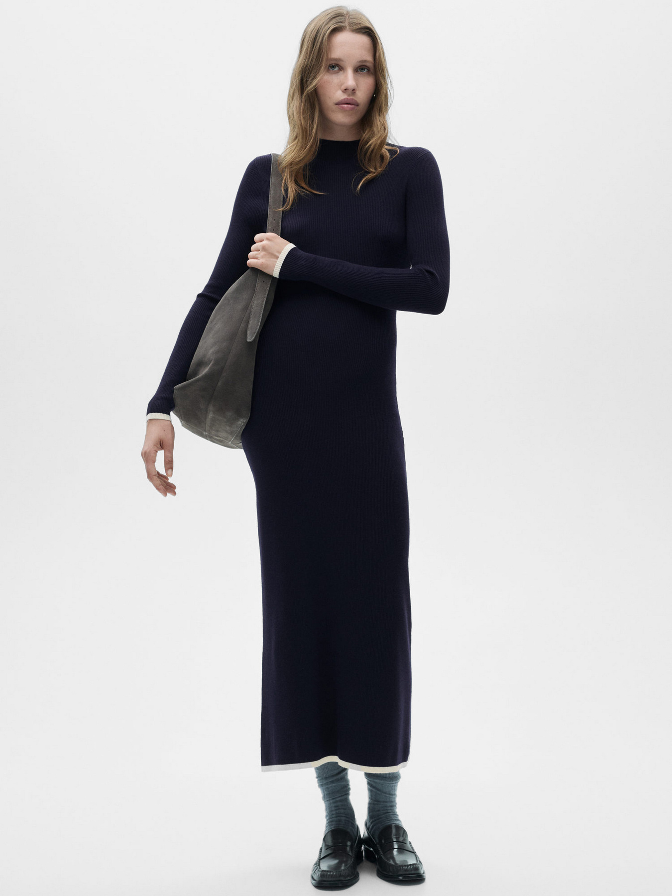 Платье миди MANGO модель 77065658_56 Платье миди MANGO модель 77065658_56 Фото