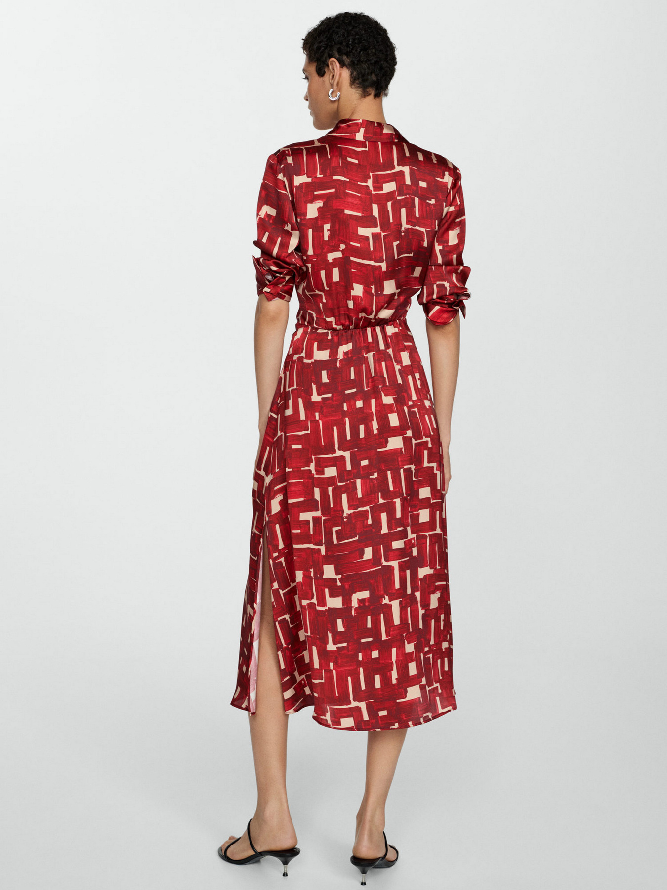 Платье миди MANGO модель 77015673_76 Платье миди MANGO модель 77015673_76 Фото