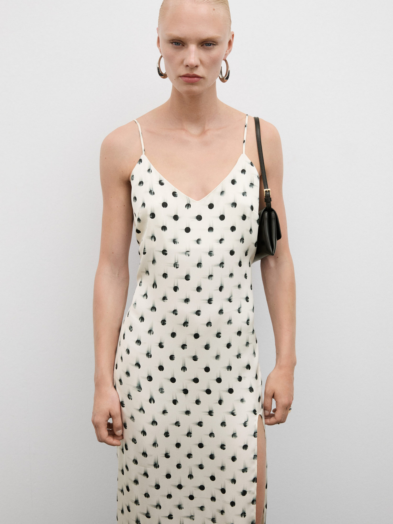 Платье миди MANGO модель 77024029_5 Фото