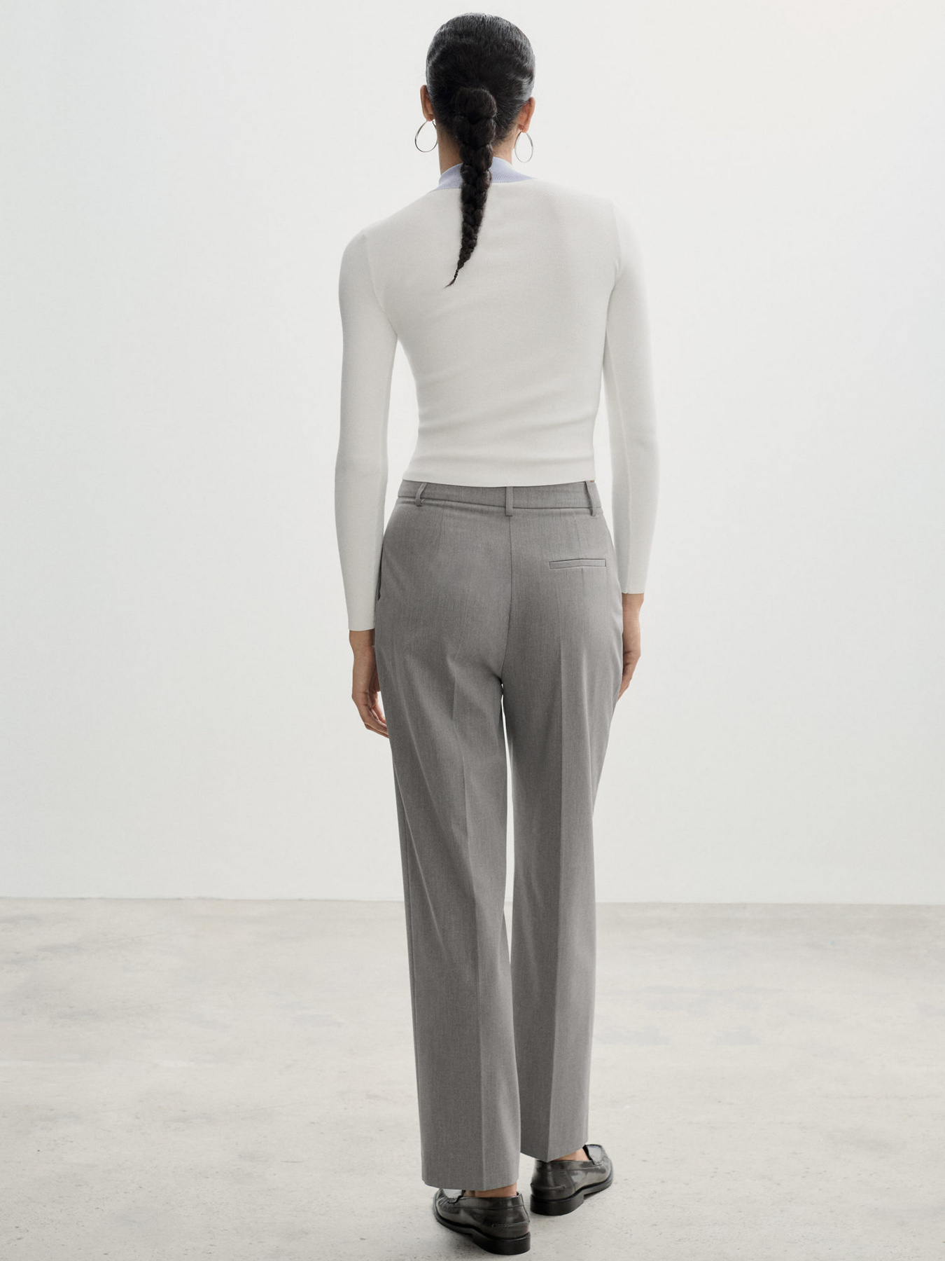 Класичні штани MANGO модель 77094438_91 Фото