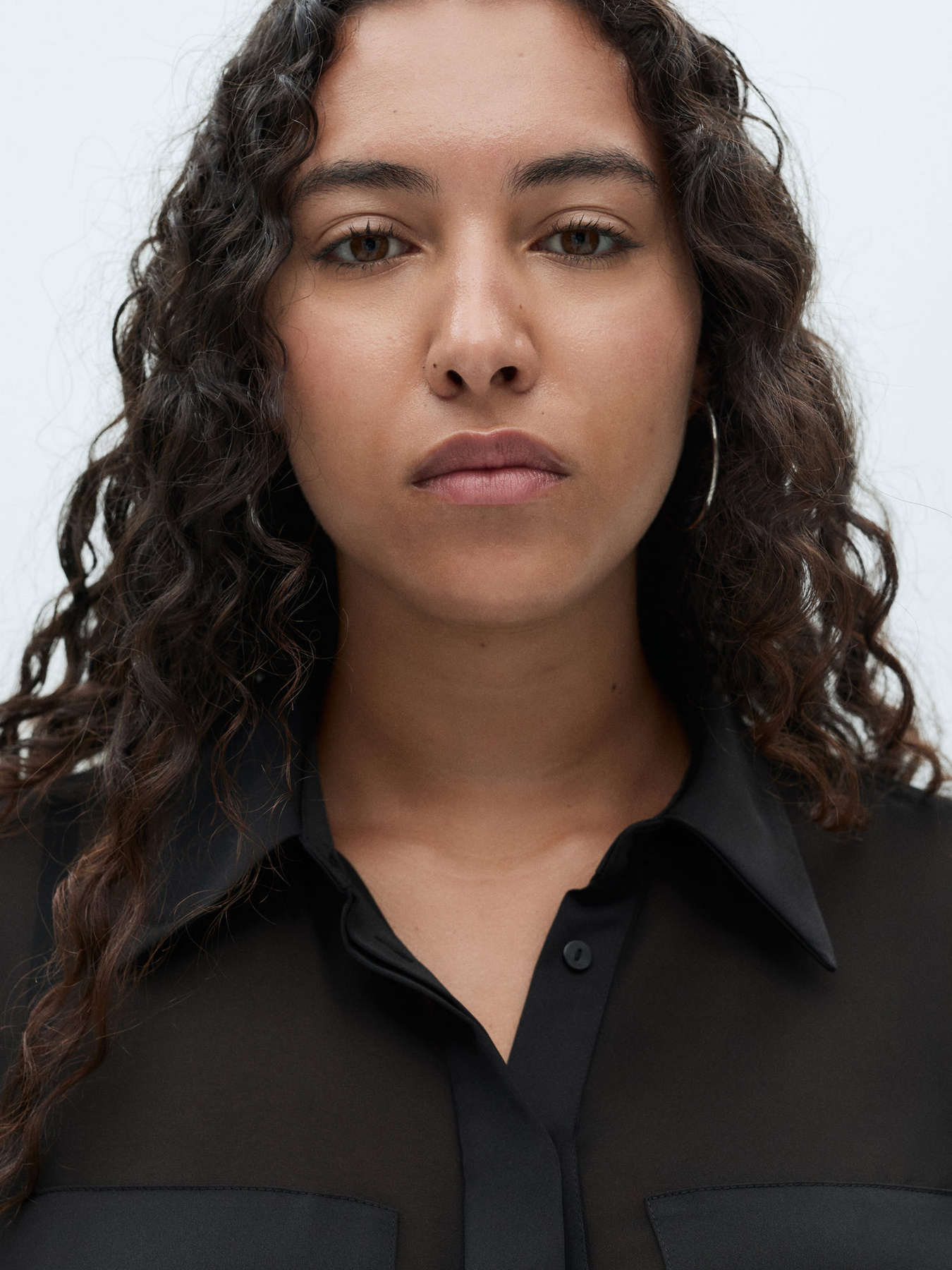 Рубашка повседневная MANGO модель 77069057_99 Рубашка повседневная MANGO модель 77069057_99 Фото