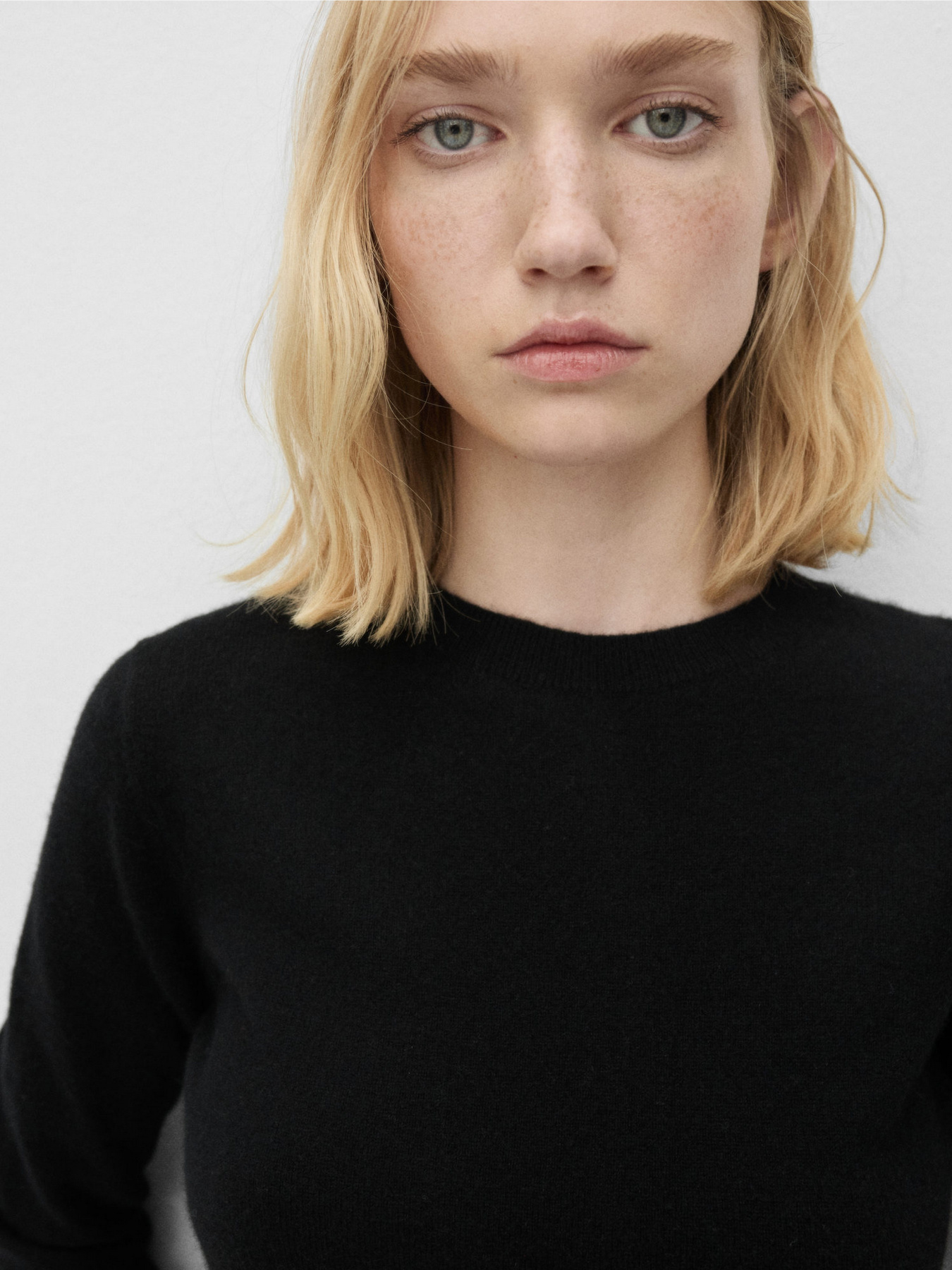 Джемпер MANGO модель 77015655_99 Фото