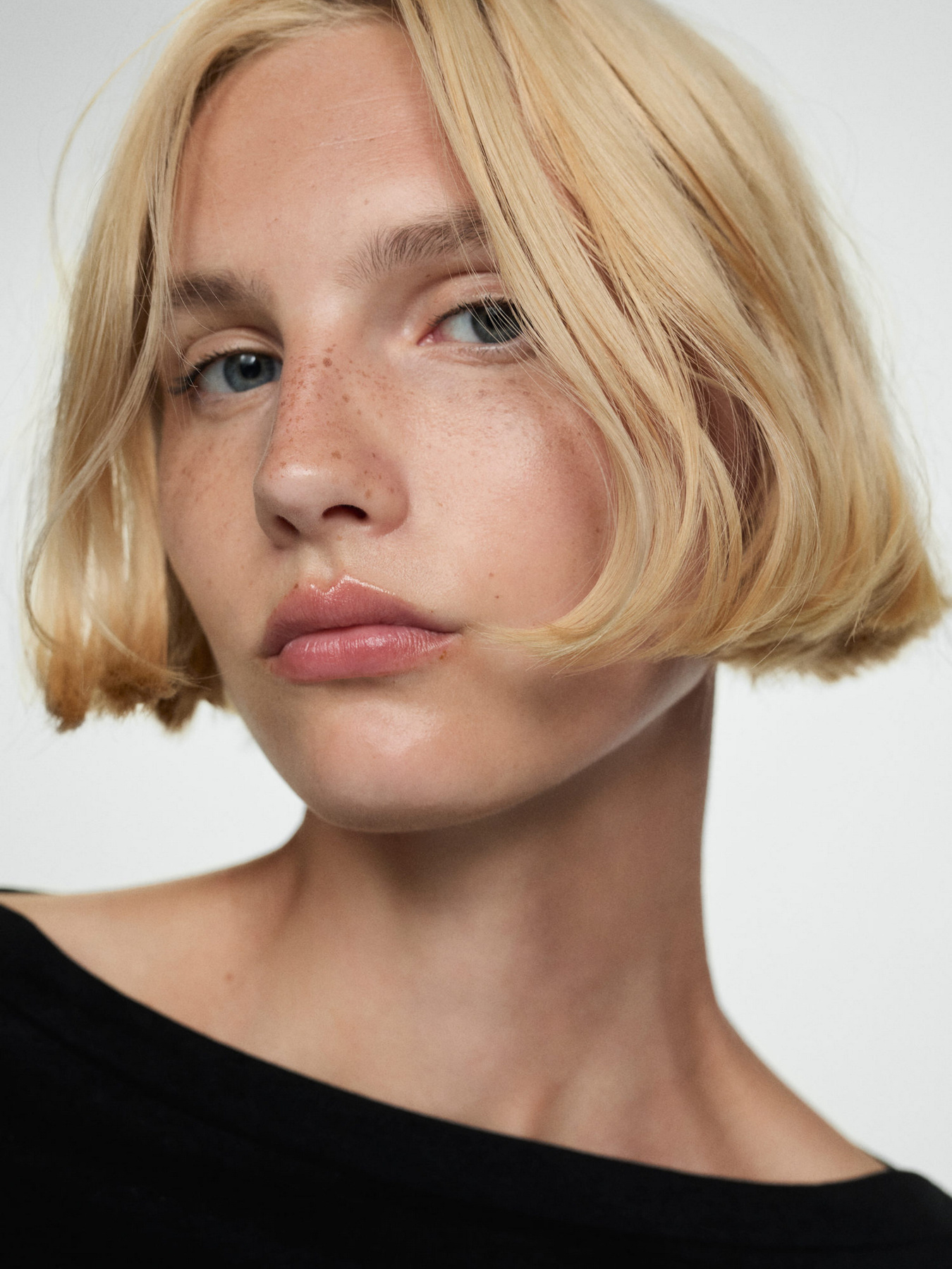 Лонгслів MANGO модель 77024761_99 Фото