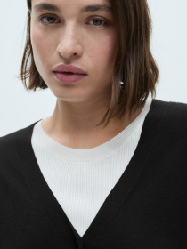 Кардиган MANGO модель 77075651_99 Кардиган MANGO модель 77075651_99 Фото