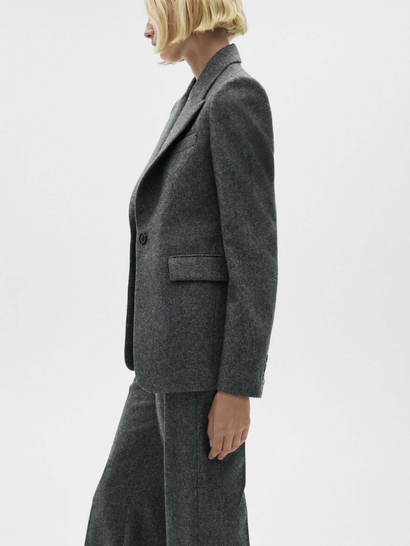 Пиджак MANGO модель 77037720_99 Пиджак MANGO модель 77037720_99 Фото