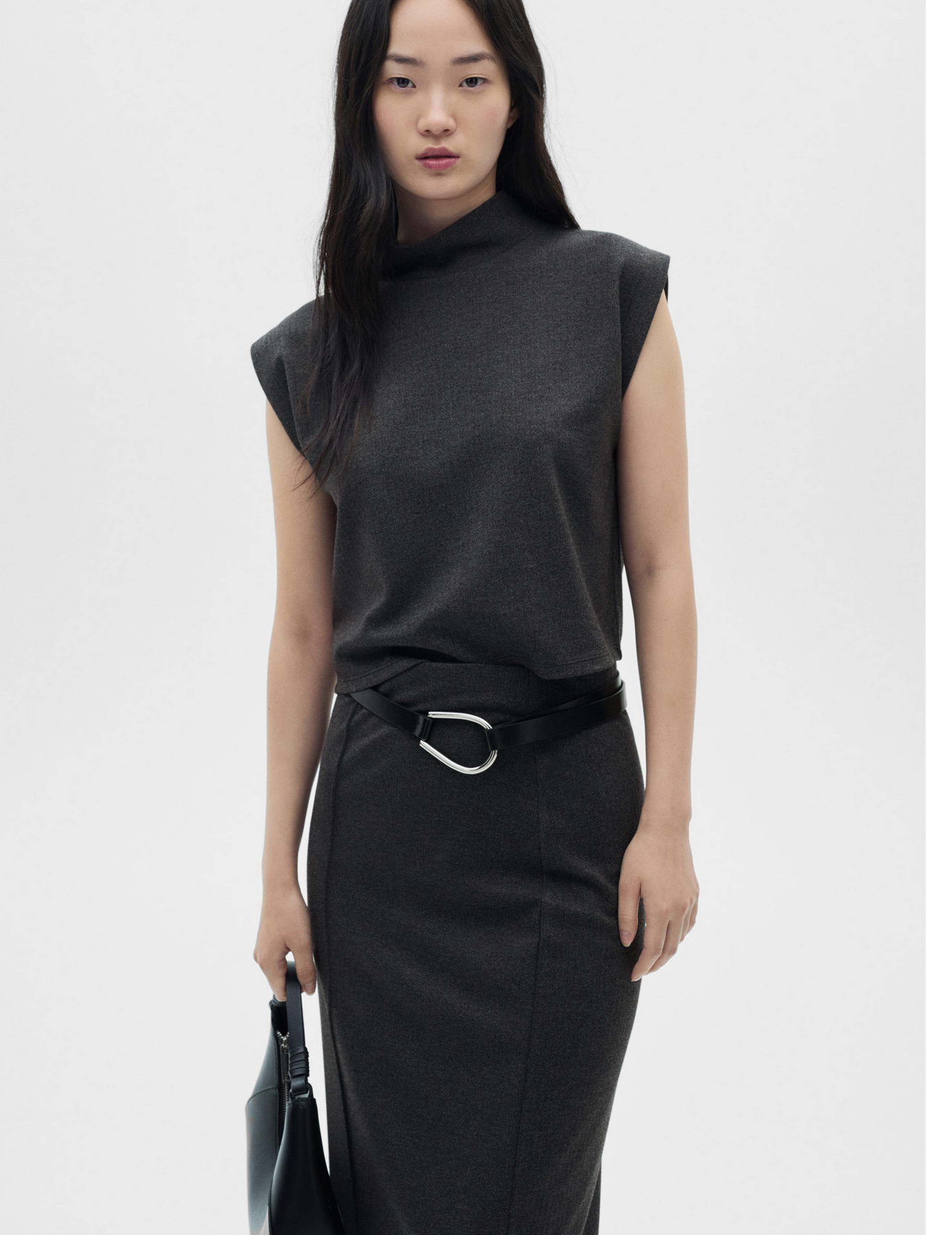 Жилет MANGO модель 77055646_92 Жилет MANGO модель 77055646_92 Фото