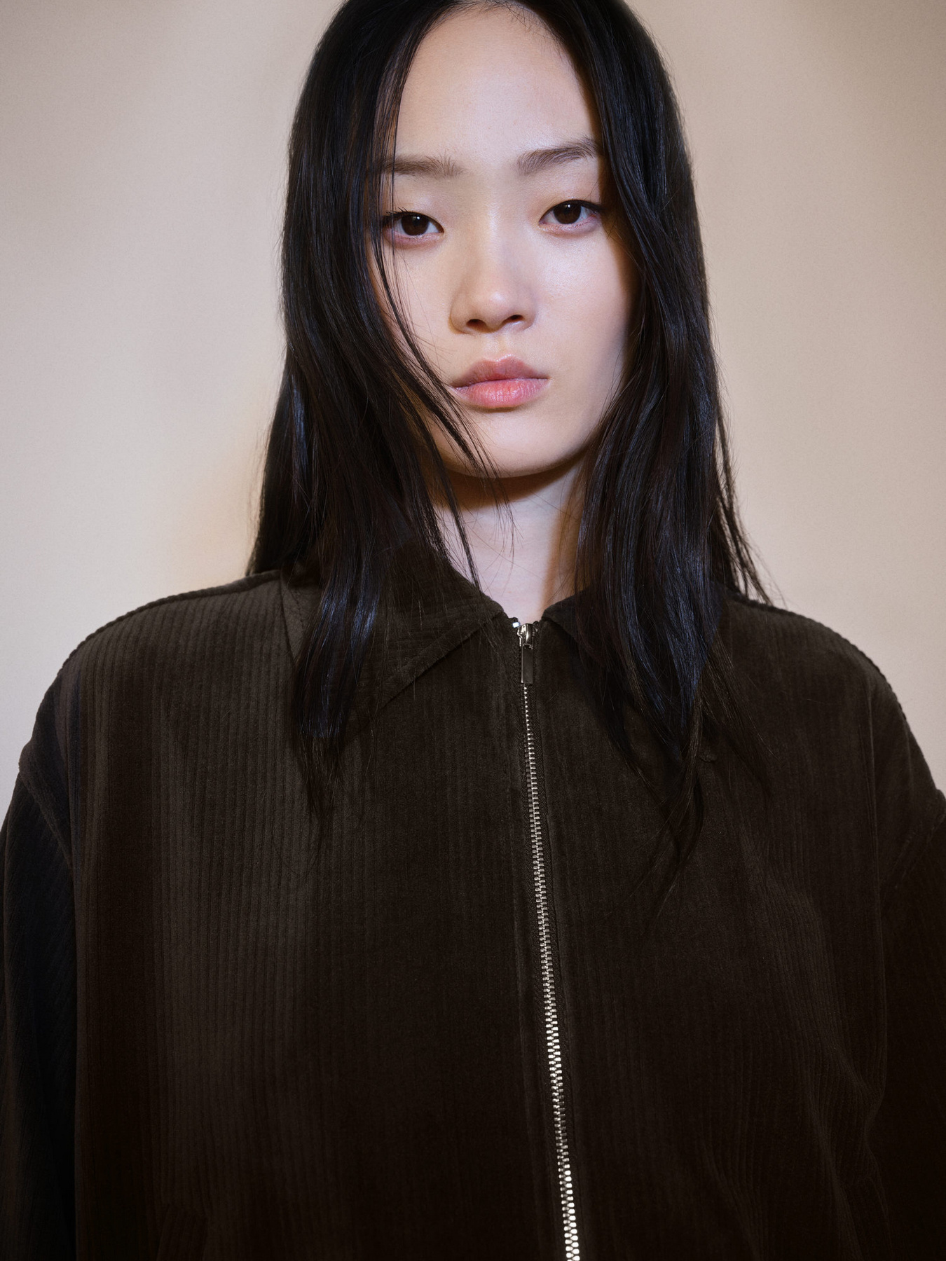 Бомбер MANGO модель 77077705_37 Фото