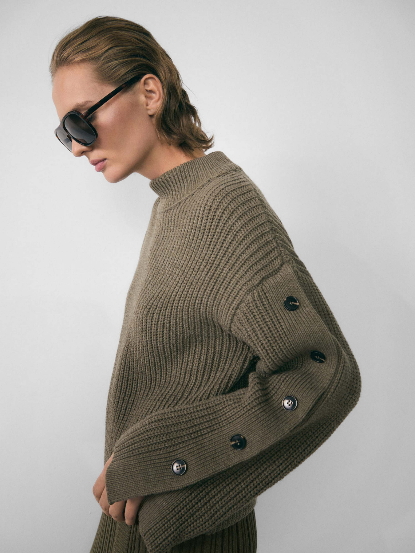 Свитер MANGO модель 77017675_37 Фото