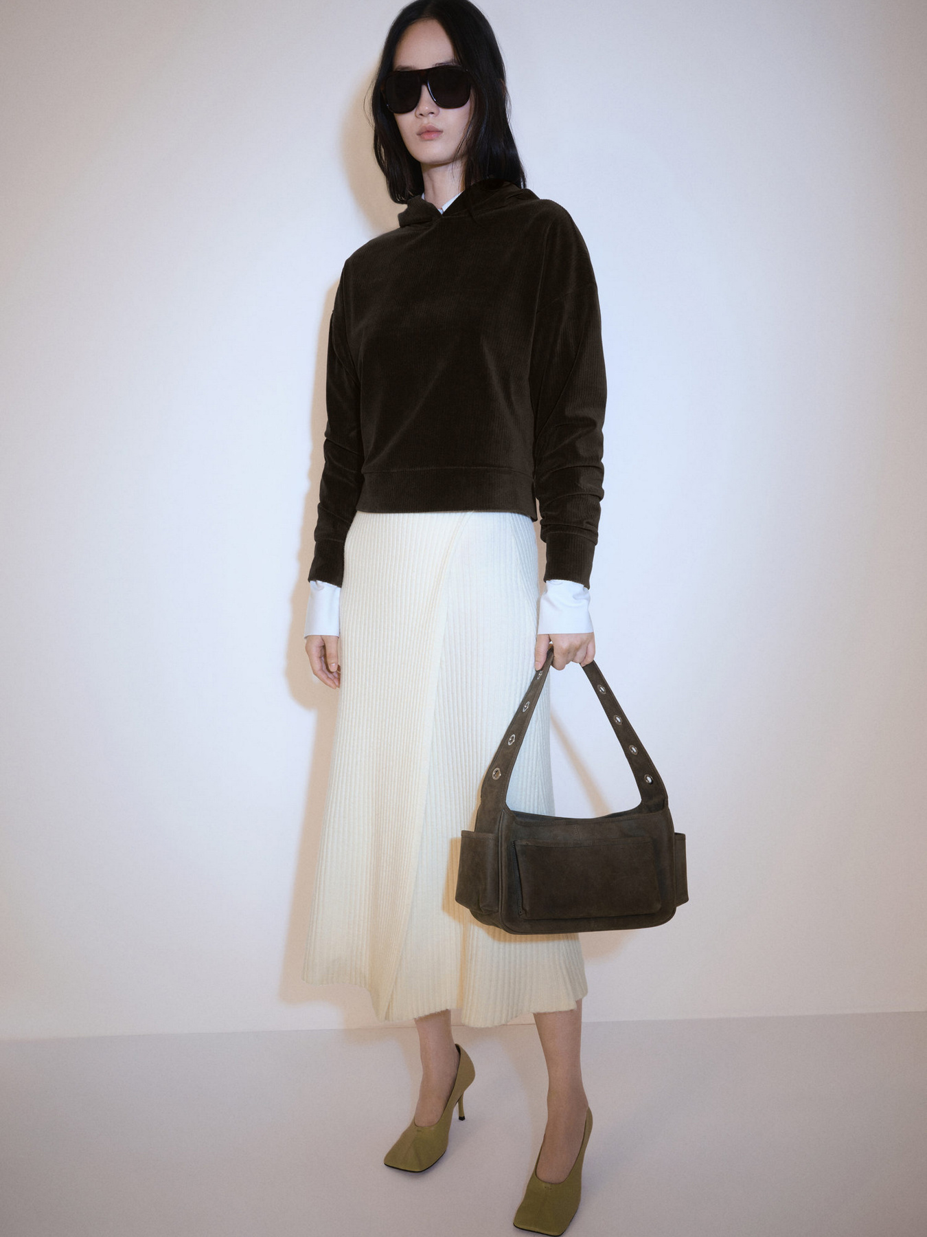 Худи MANGO модель 77007710_37 Фото