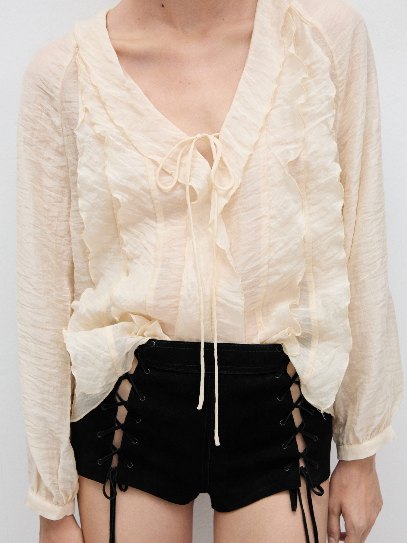 Блуза MANGO модель 77004801_5 Блуза MANGO модель 77004801_5 Фото