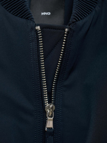 Бомбер MANGO модель 77097641_56 Фото