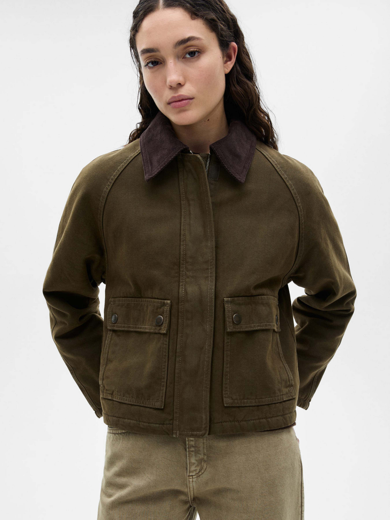 Демісезонна куртка MANGO модель 77057115_37 Фото