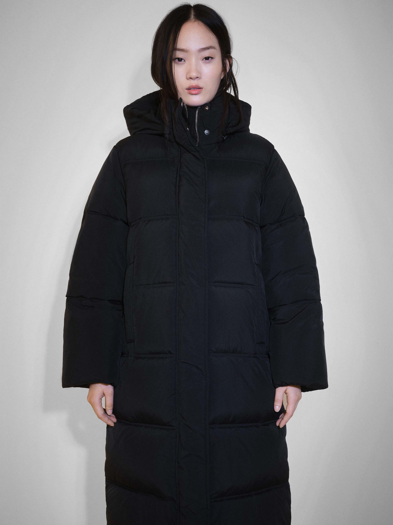 Зимова куртка MANGO модель 77047664_99 Фото