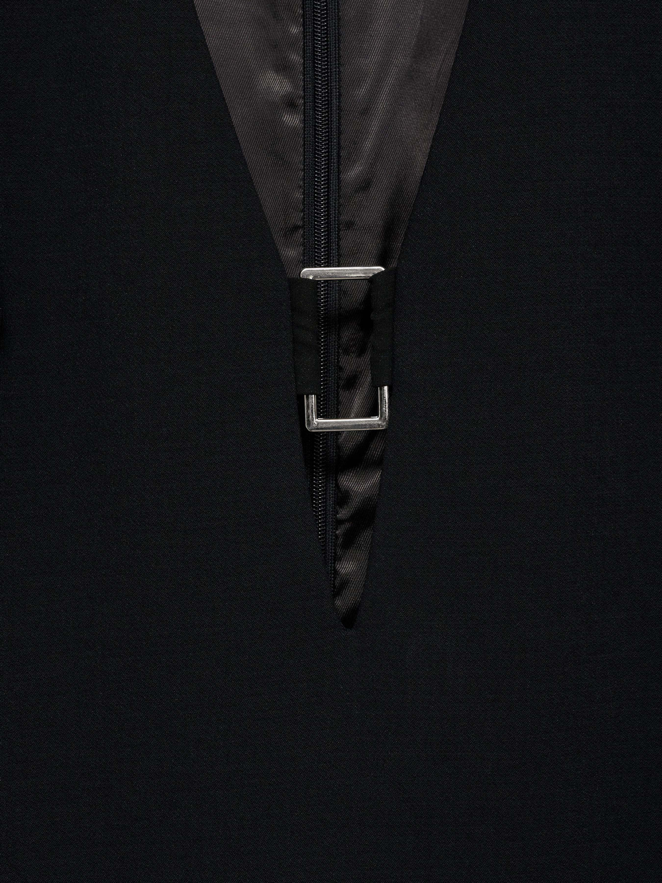 Платье мини MANGO модель 77029063_99 Платье мини MANGO модель 77029063_99 Фото