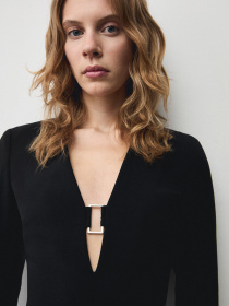 Платье мини MANGO модель 77029063_99 Платье мини MANGO модель 77029063_99 Фото