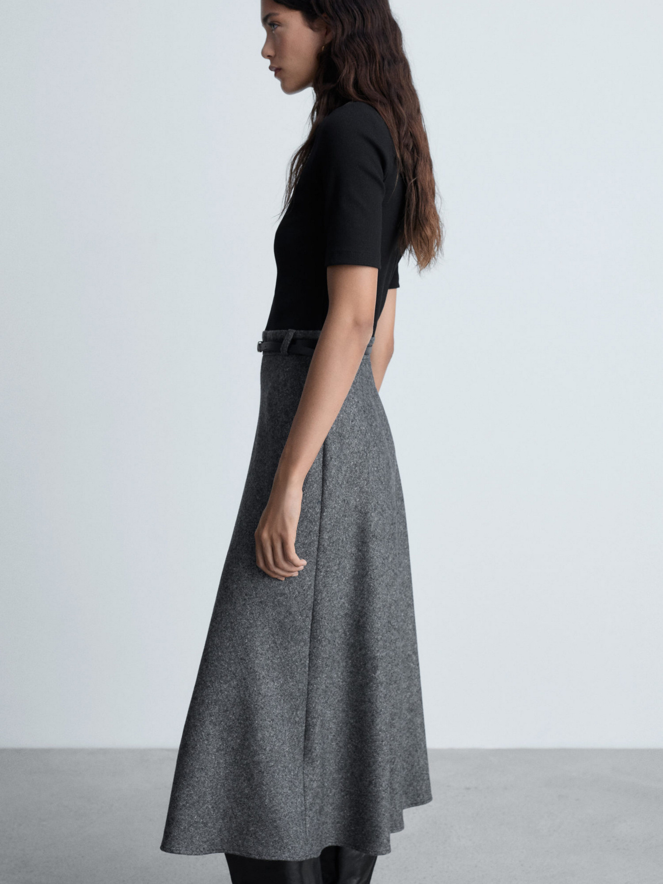 Сукня міді MANGO модель 77039077_99 Фото