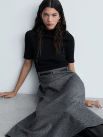 Платье миди MANGO модель 77039077_99 Платье миди MANGO модель 77039077_99 Фото