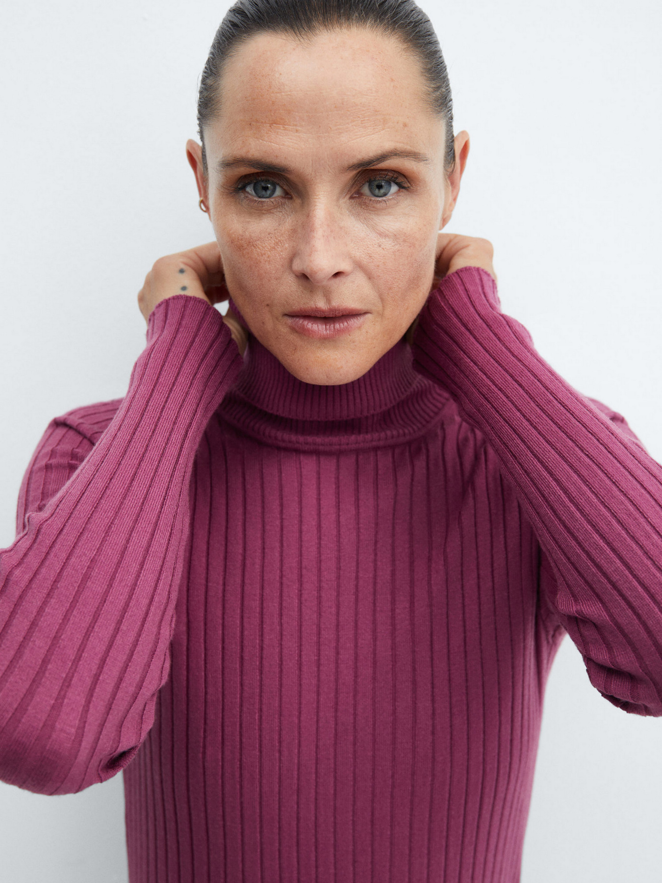 Водолазка MANGO Goletac модель 57007743_65 Фото