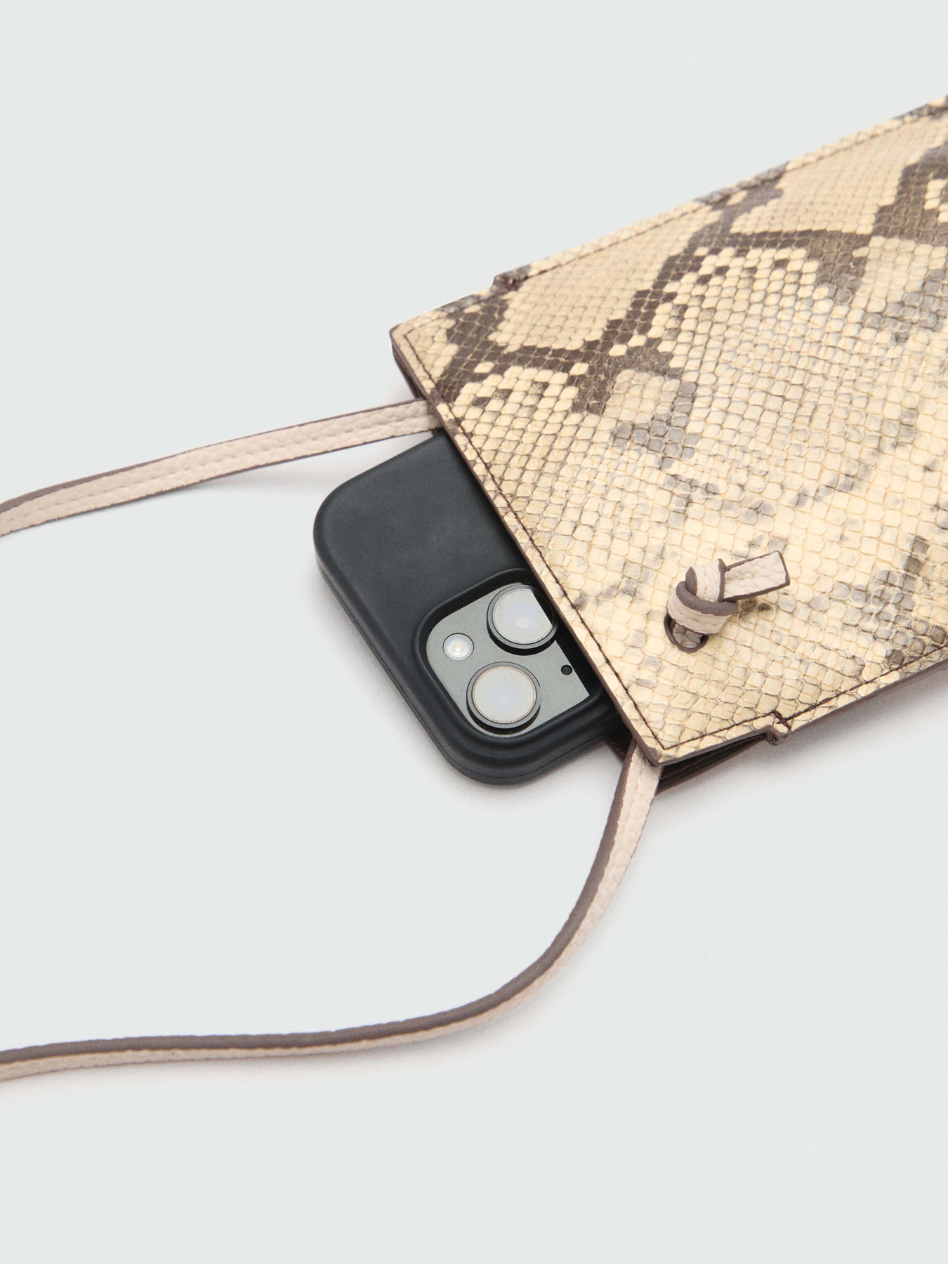 Чехол для смартфона MANGO Cyrus модель 77067692_8 Фото