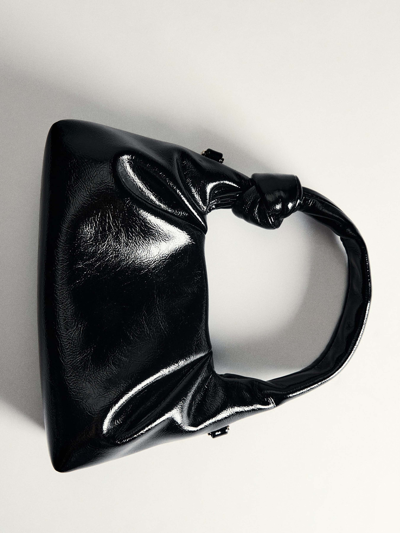 Кросс-боди MANGO Agata модель 77063295_99 Фото