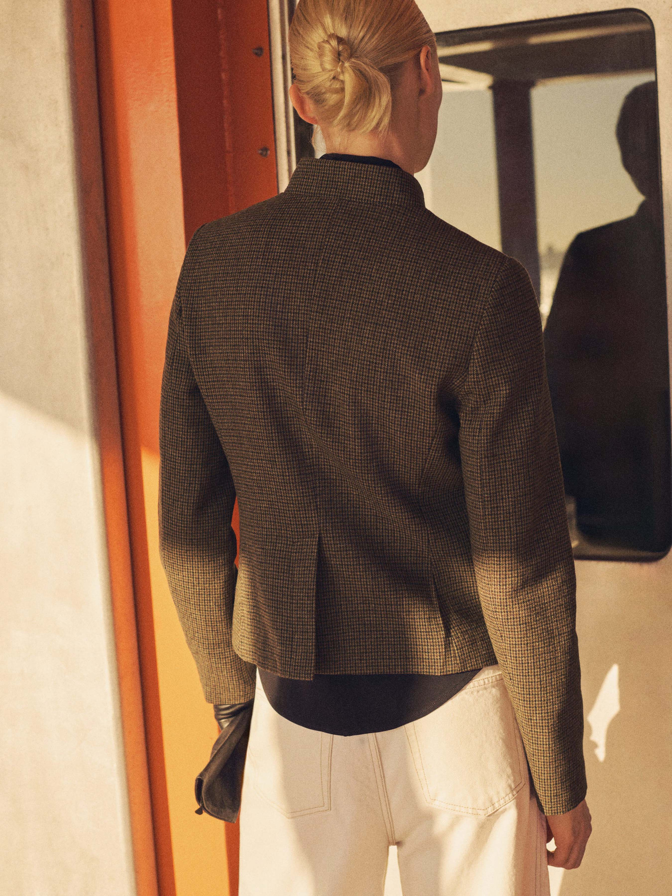 Жакет MANGO модель 87060434_30 Фото