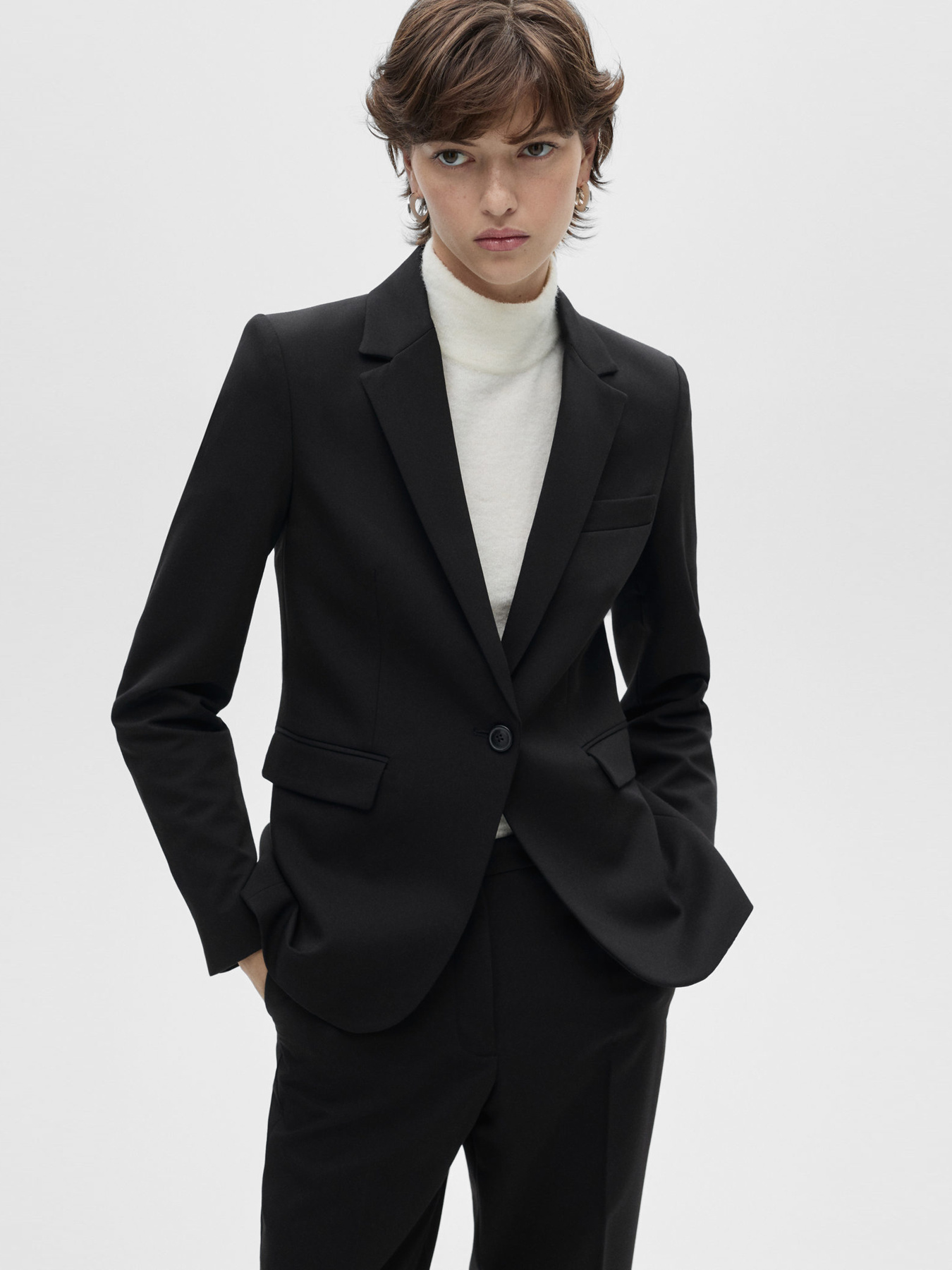 Пиджак MANGO модель 87010379_99 Фото