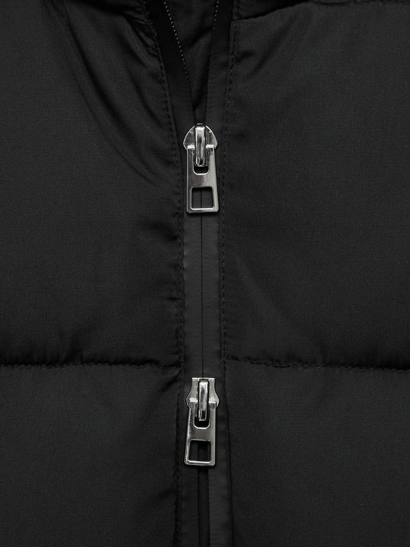 Зимова куртка MANGO модель 87050306_99 Фото