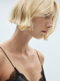 Платье мини MANGO модель 77019033_99 Платье мини MANGO модель 77019033_99 Фото