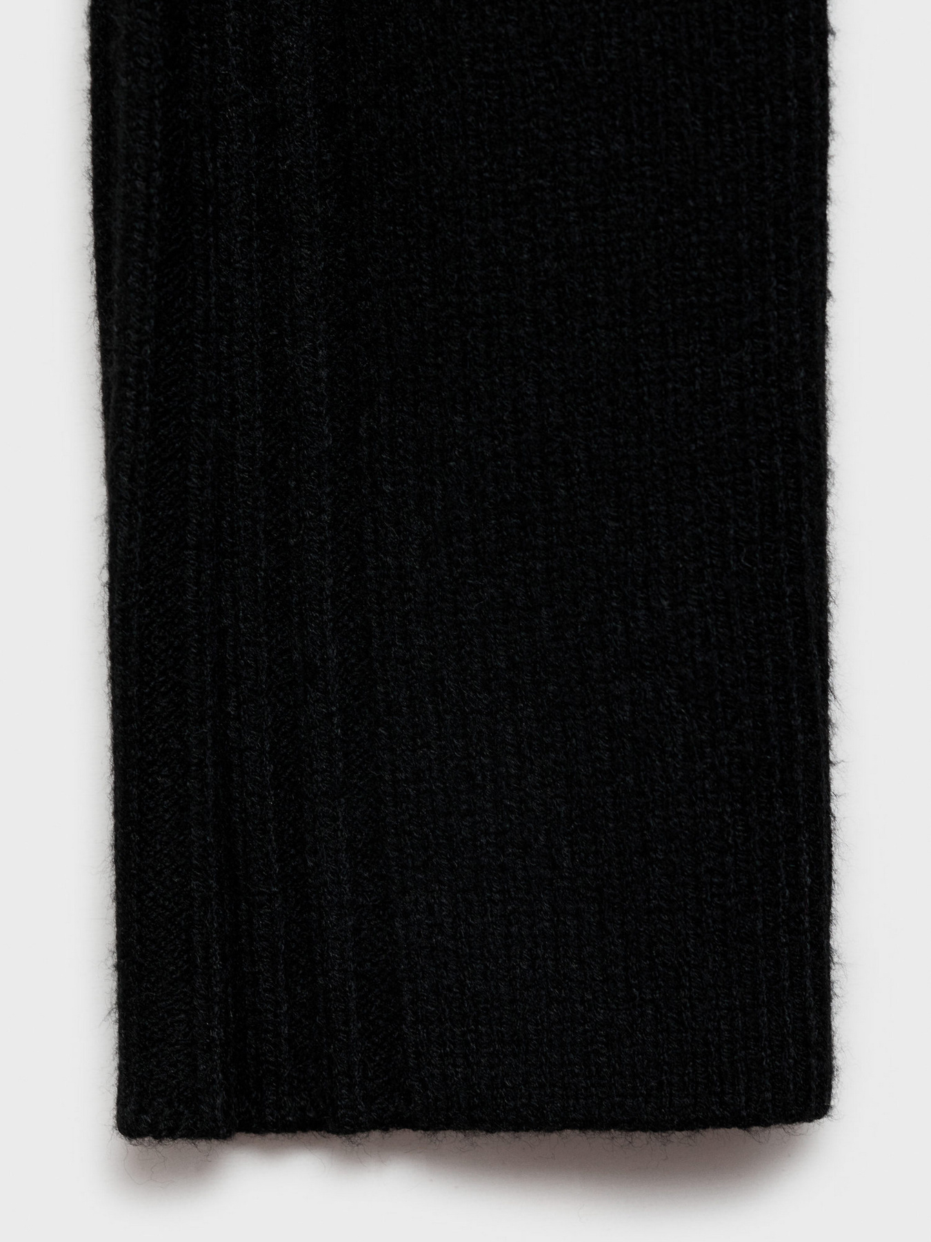 Платье мини MANGO модель 77077689_99 Платье мини MANGO модель 77077689_99 Фото