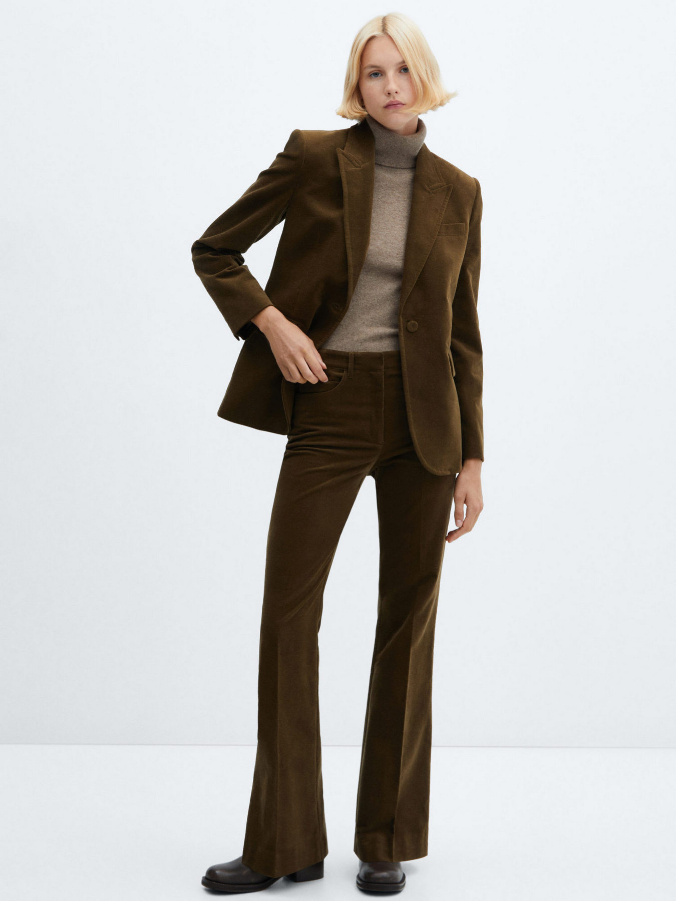 Повсякденні штани MANGO Malibu модель 57067727_37 Повсякденні штани MANGO Malibu модель 57067727_37 Фото