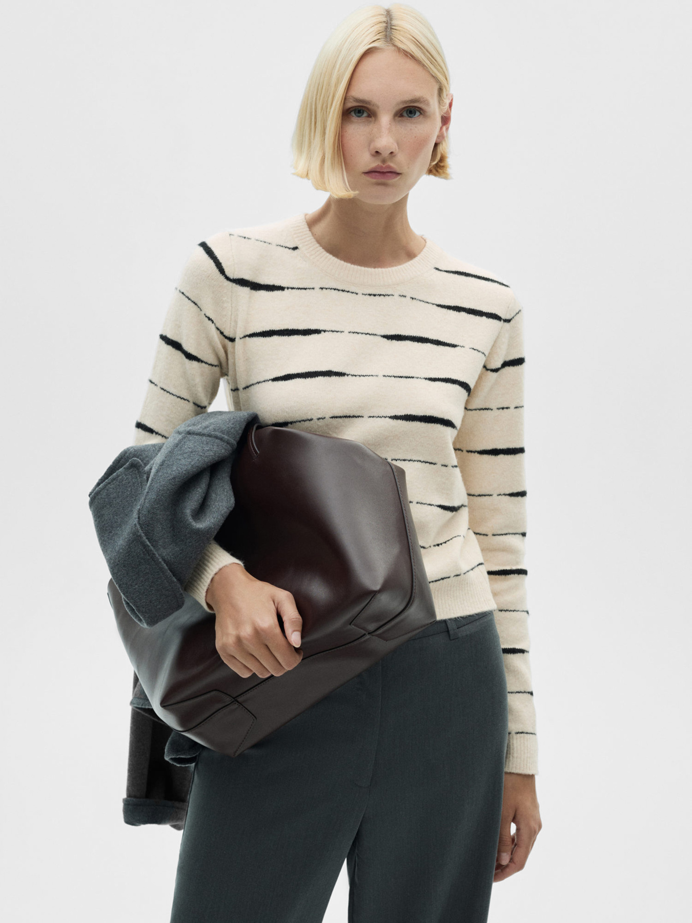 Джемпер MANGO модель 77007683_7 Джемпер MANGO модель 77007683_7 Фото