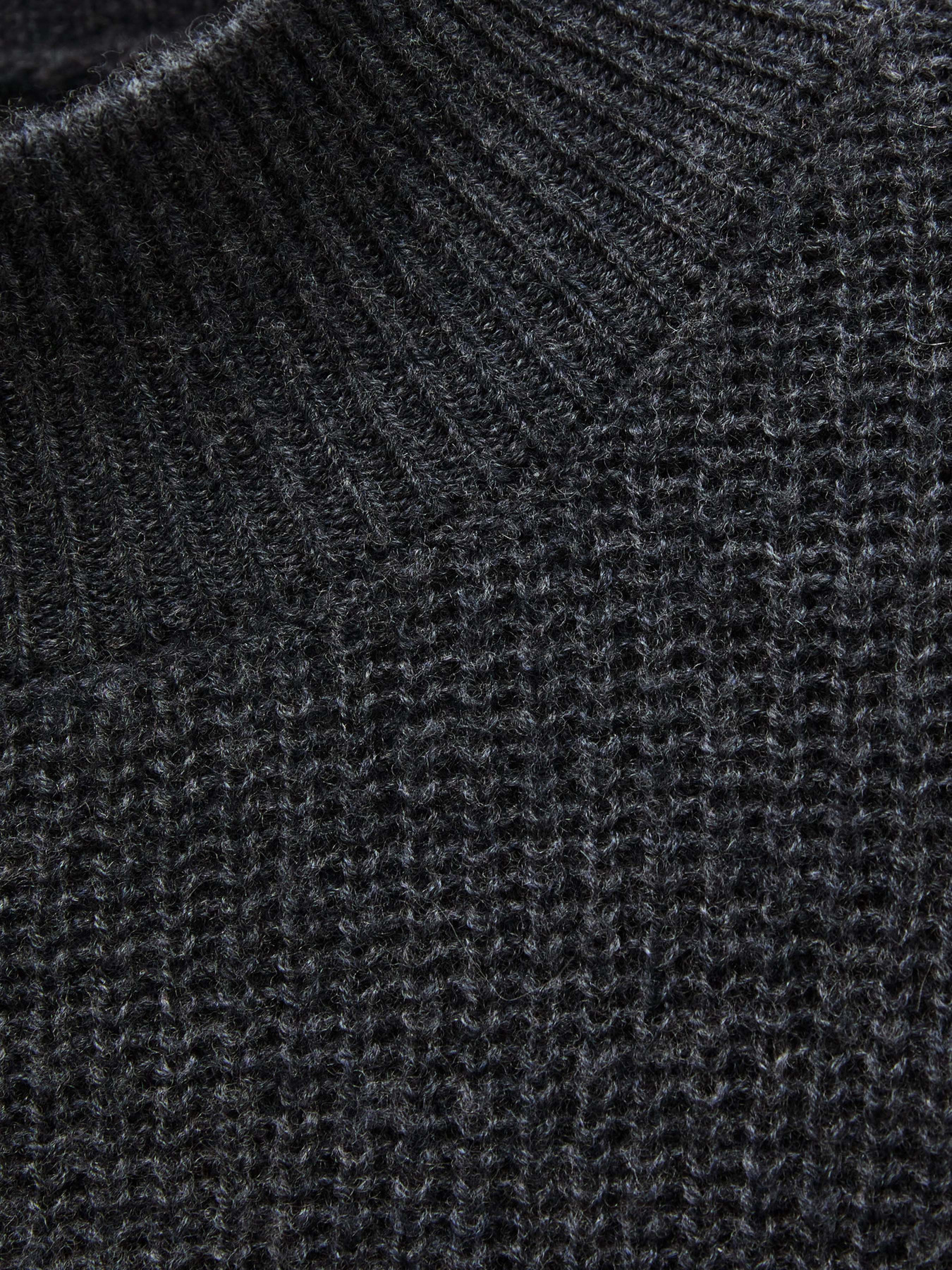 Свитер MANGO модель 77007722_95 Фото