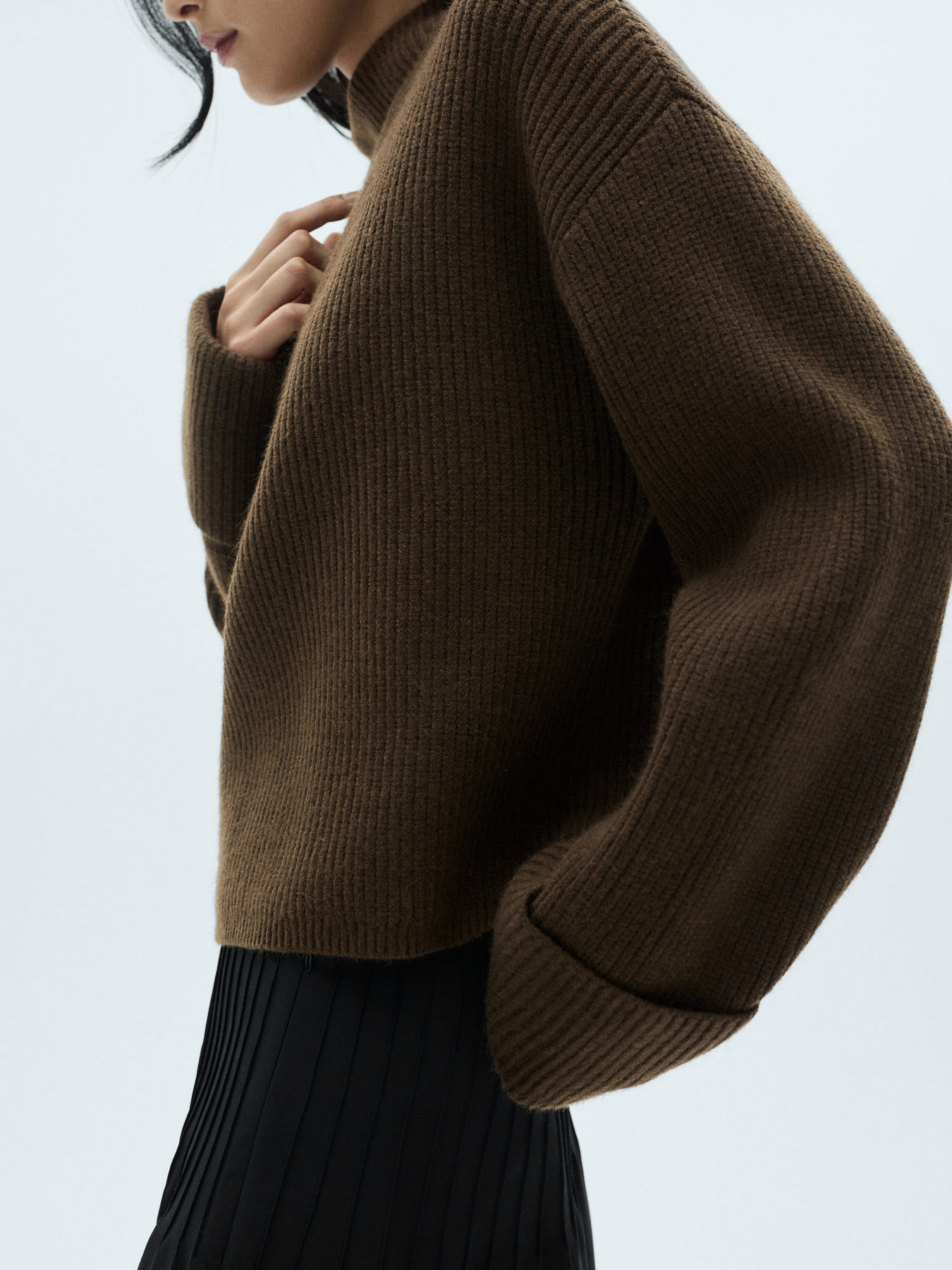 Свитер MANGO модель 77019066_37 Свитер MANGO модель 77019066_37 Фото