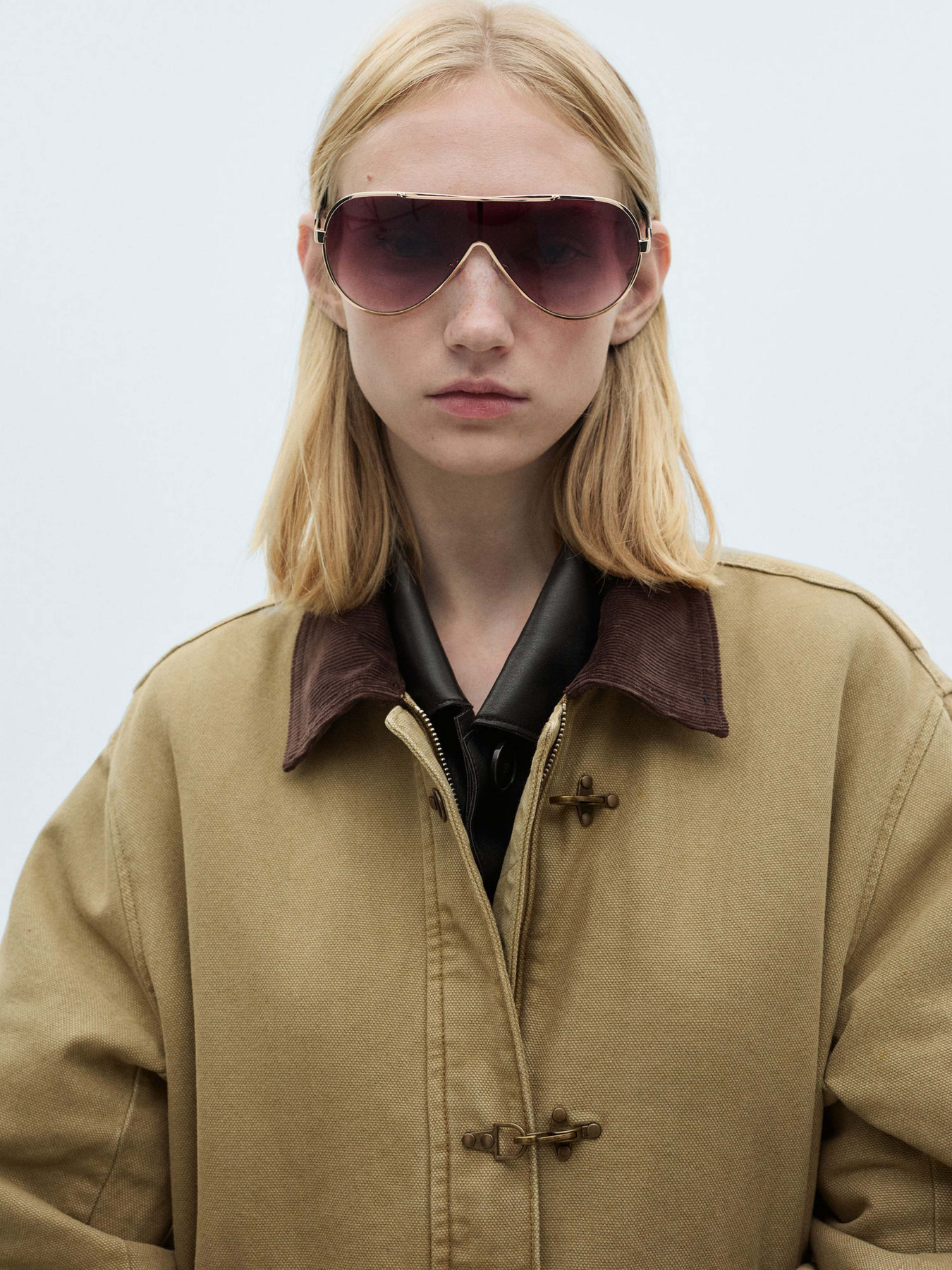 Демісезонна куртка MANGO модель 77078264_37 Фото