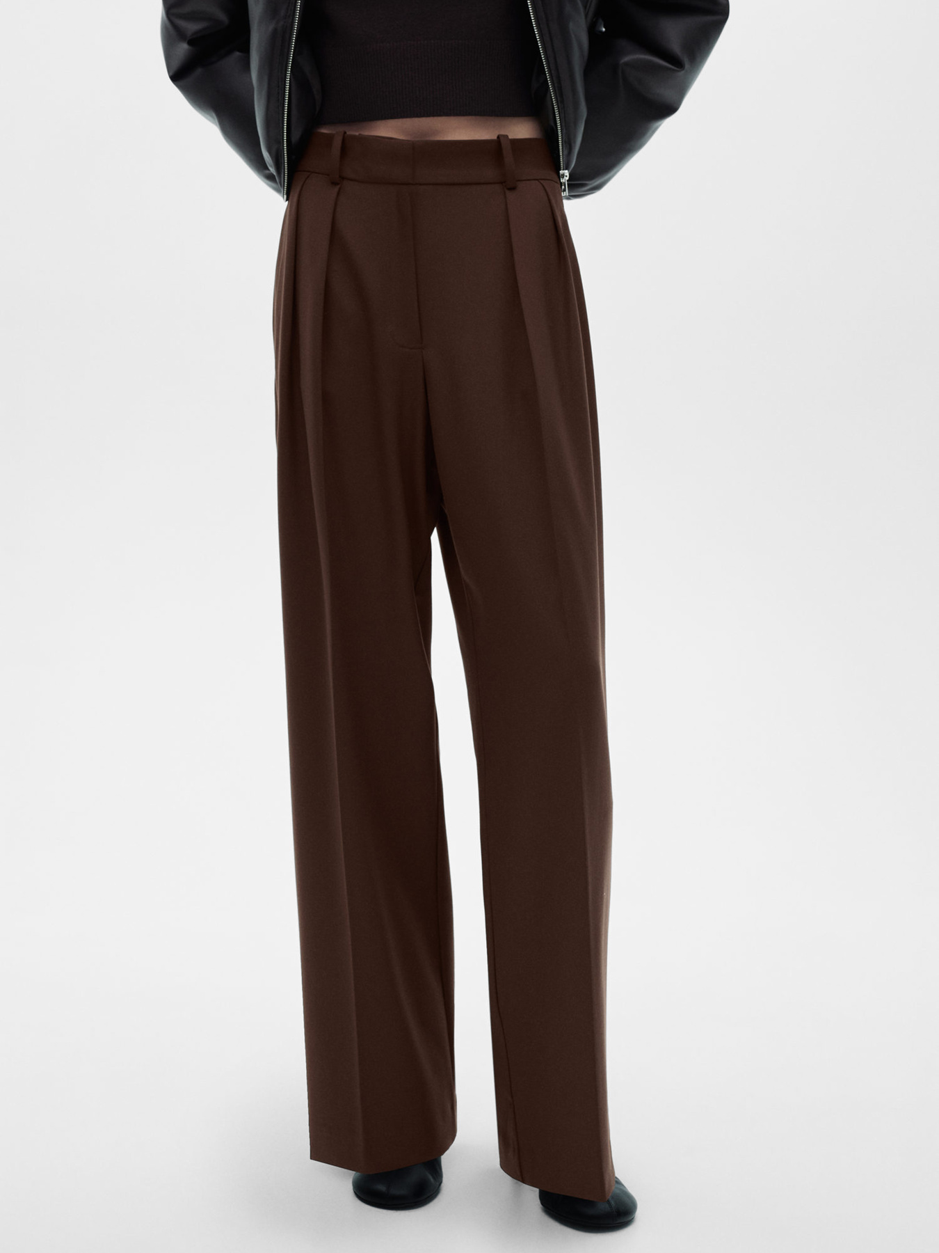 Классические штаны MANGO модель 77038285_30 Фото