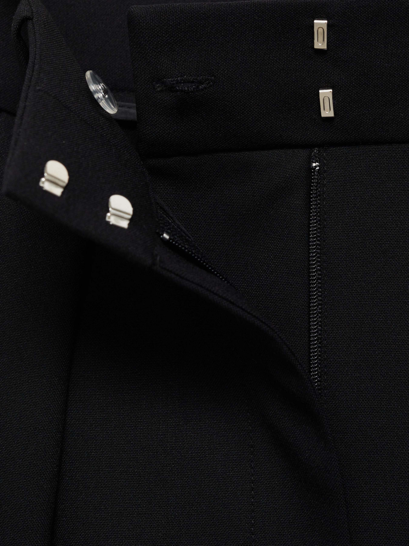 Брюки классические MANGO модель 77038285_99 Фото