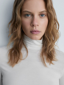 Водолазка MANGO модель 87010431_1 Фото