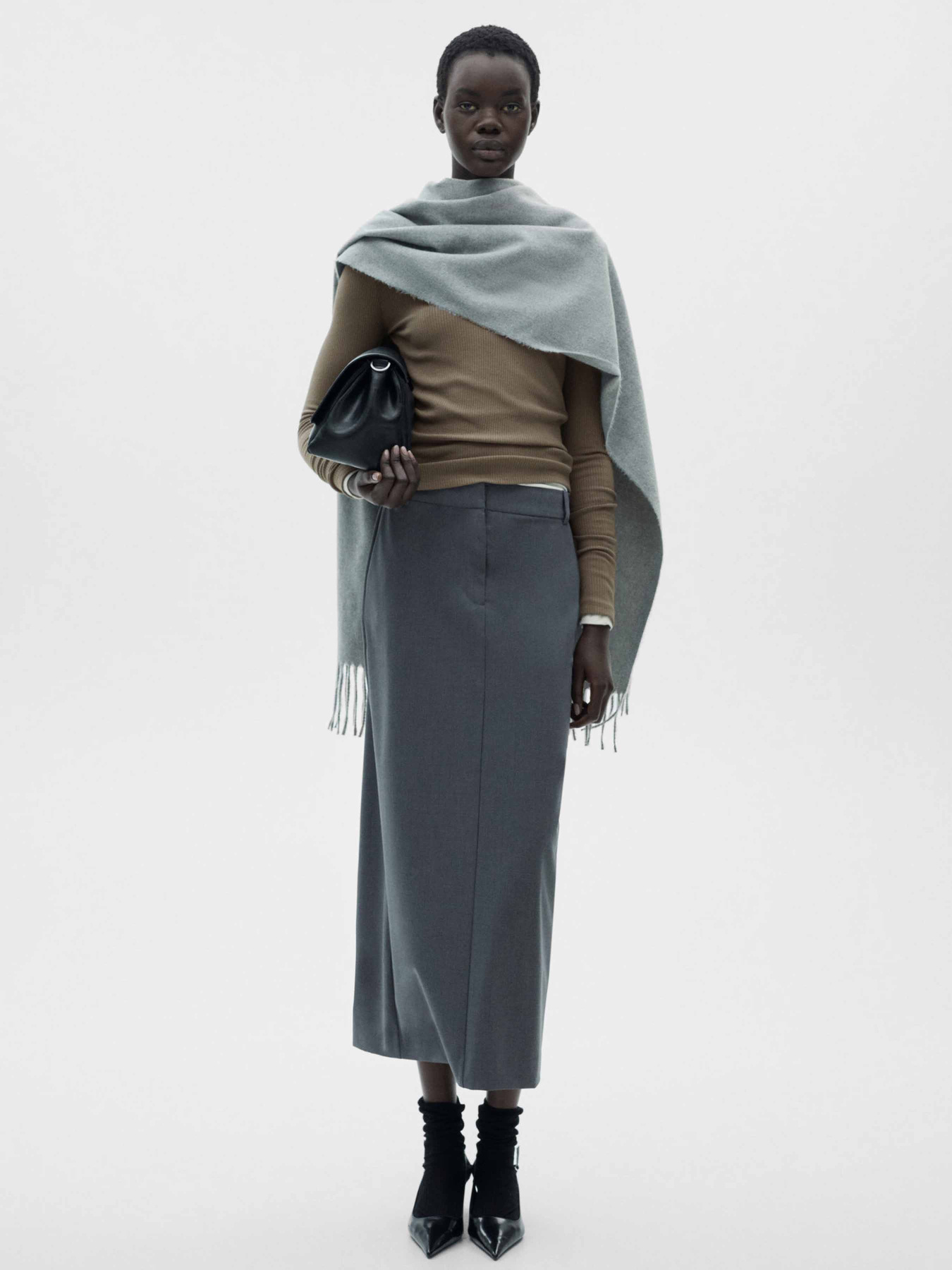 Лонгслів MANGO модель 87020445_37 Фото