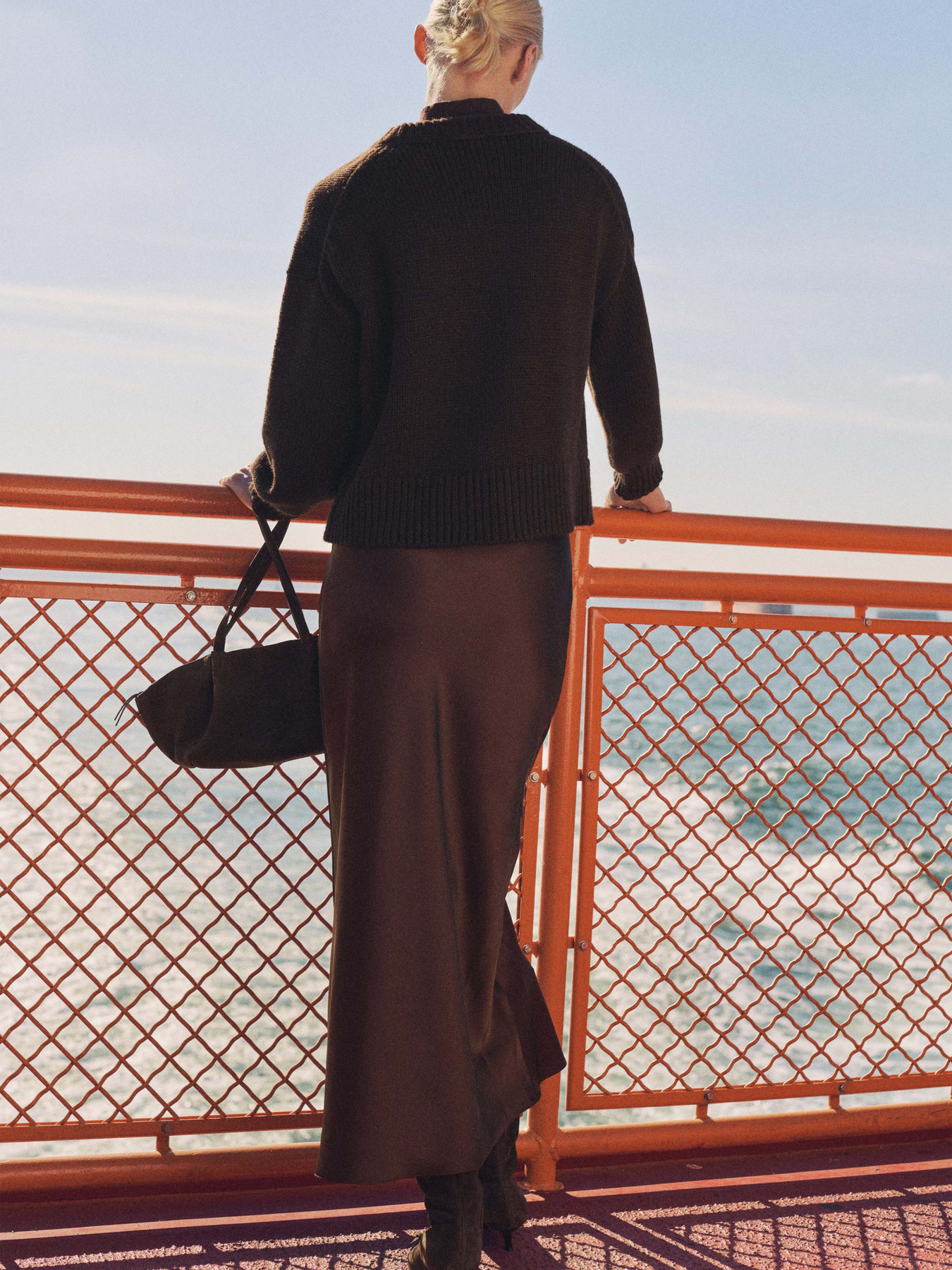 Спідниця міді MANGO модель 87070455_32 Фото