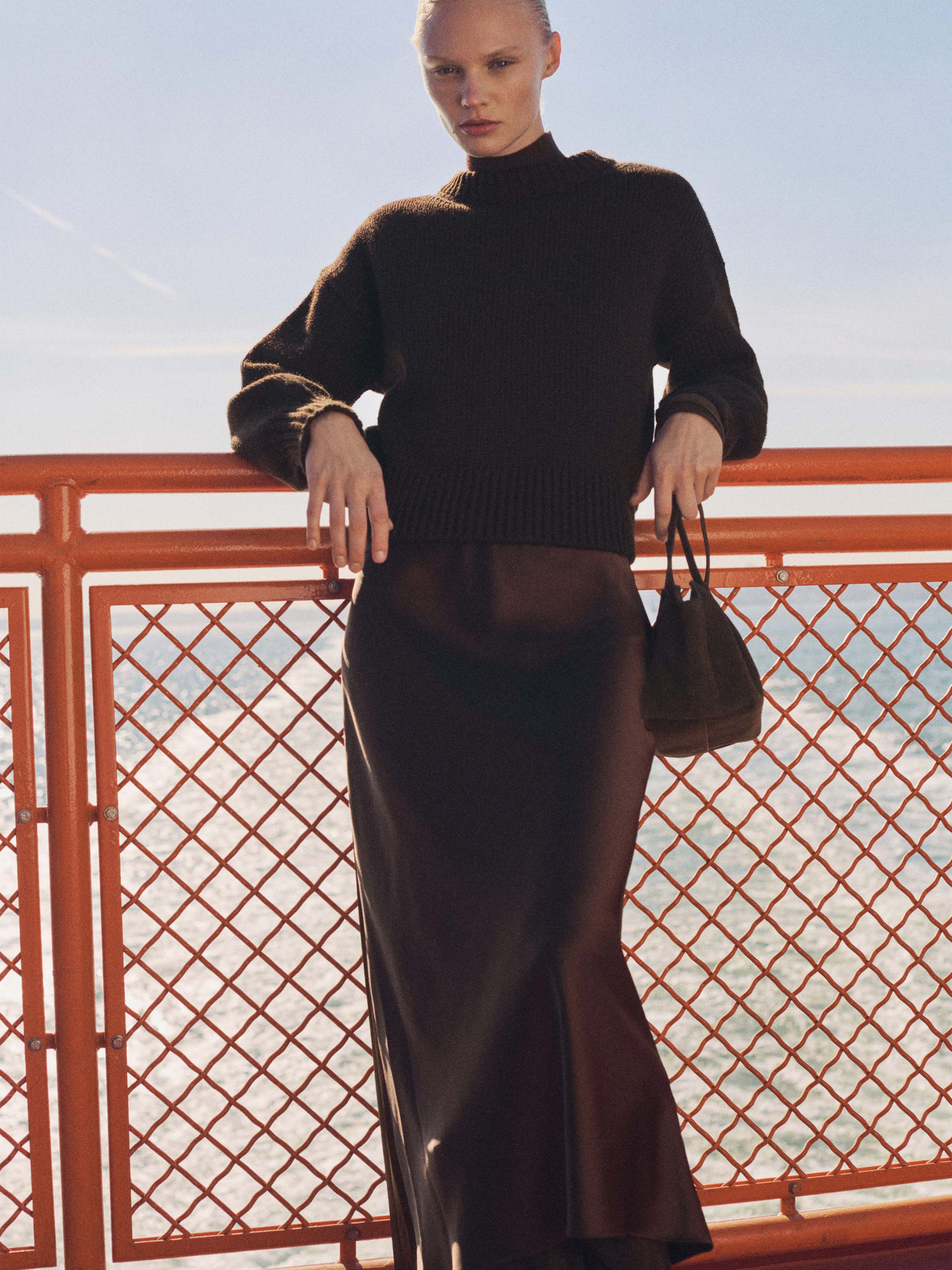 Спідниця міді MANGO модель 87070455_32 Фото